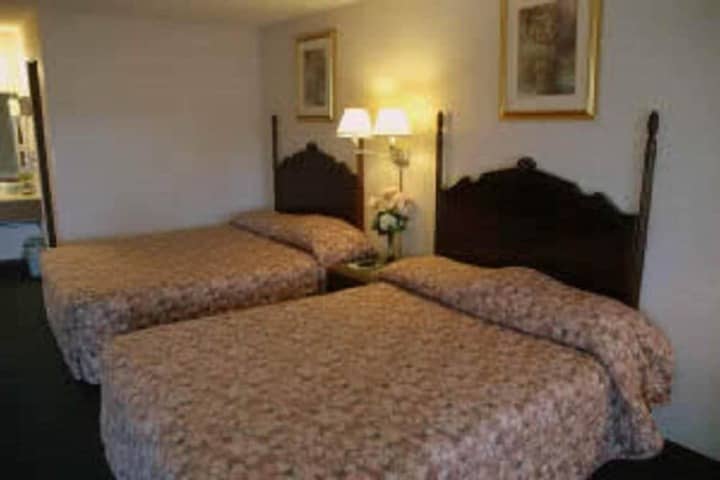 Room 3 of 11